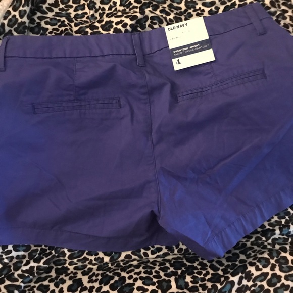 Old Navy NWT shorts - Picture 2 of 3